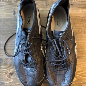 🎄Black Athletic Shoes with Classic Design